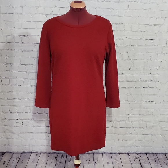 Le Chateau RED sweater dress - Picture 1 of 10